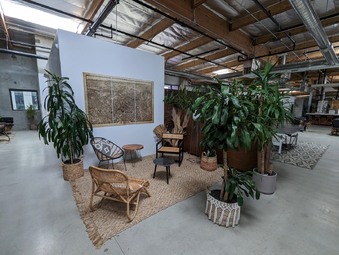 Enlarge photo 37