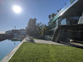 Enlarge photo 90