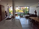 Enlarge photo 47