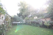 Enlarge photo 69