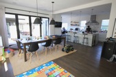 Enlarge photo 49