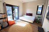 Enlarge photo 33