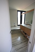 Enlarge photo 38