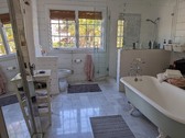Enlarge photo 25