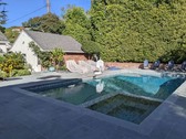 Enlarge photo 35