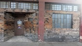 Enlarge photo 38