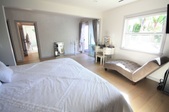 Enlarge photo 39