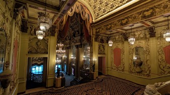 Enlarge photo 62