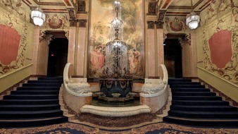 Enlarge photo 64