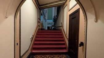 Enlarge photo 49