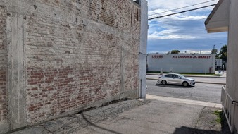 Enlarge photo 4