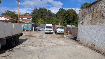 Enlarge photo 13