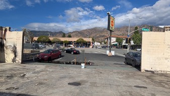 Enlarge photo 12
