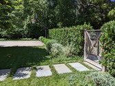 Enlarge photo 35