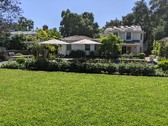 Enlarge photo 37