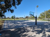 Victoria Park Basketball near Velo