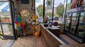 Enlarge photo 9