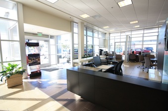 Ford Dealer