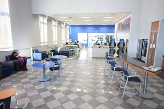 Enlarge photo 18