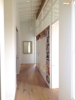 Enlarge photo 19