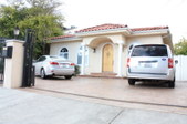 Enlarge photo 25