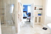 Enlarge photo 107