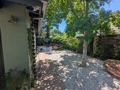 Enlarge photo 38