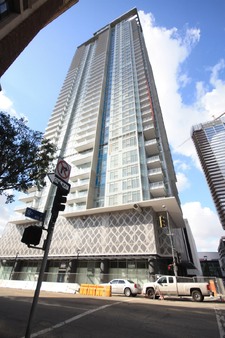 Enlarge photo 24