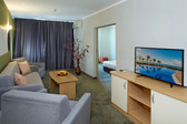 Enlarge photo 42