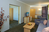 Enlarge photo 44