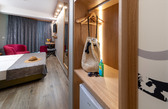 Enlarge photo 53
