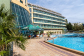 Enlarge photo 4