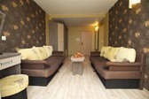 Enlarge photo 89