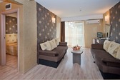 Enlarge photo 92