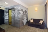 Enlarge photo 32