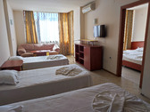 Enlarge photo 32