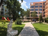 Enlarge photo 4