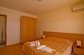 Enlarge photo 26