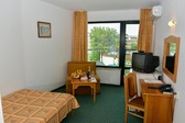 Enlarge photo 37