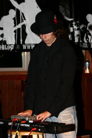 Enlarge photo 3