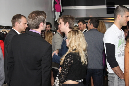 Enlarge photo 109