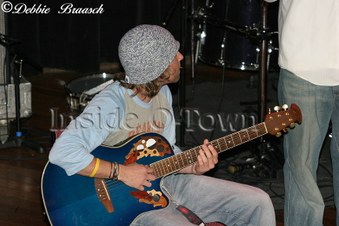 Enlarge photo 146