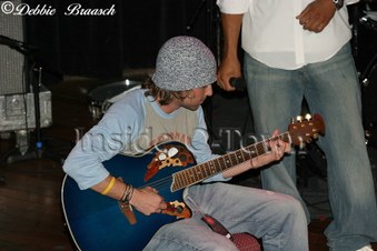 Enlarge photo 149