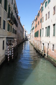 Enlarge photo 89