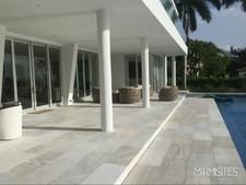 Enlarge photo 59