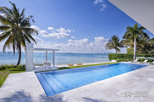 Enlarge photo 72