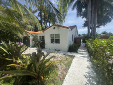 Enlarge photo 51