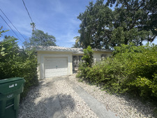 Enlarge photo 68