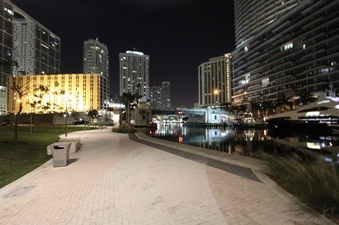 Enlarge photo 67