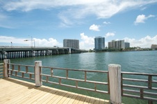 Enlarge photo 200